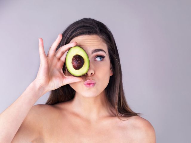 Combate à Oleosidade e Acne com o Poder do Abacate - inspiração 1