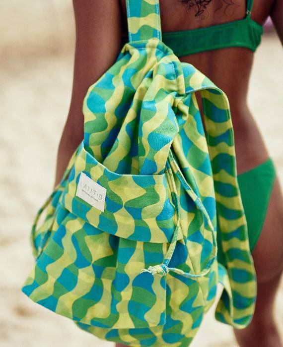 Canga ou Toalha Grande: Conforto Para Relaxar na Areia - inspiração 1