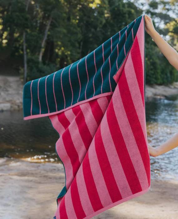 Bolsa de Praia Espaçosa: Tudo o Que Você Precisa em Um Só Lugar - inspiração 1