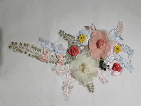 A versatilidade do bordado em detalhes: golas, punhos e bolsos reinventados - inspiração 2