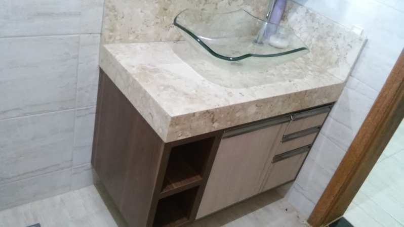 Iluminação Embutida: Destaque e Praticidade - inspiração 1