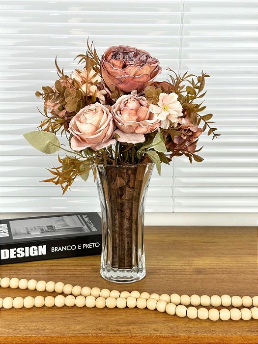 Manutenção descomplicada: como limpar e conservar suas flores artificiais - inspiração 1