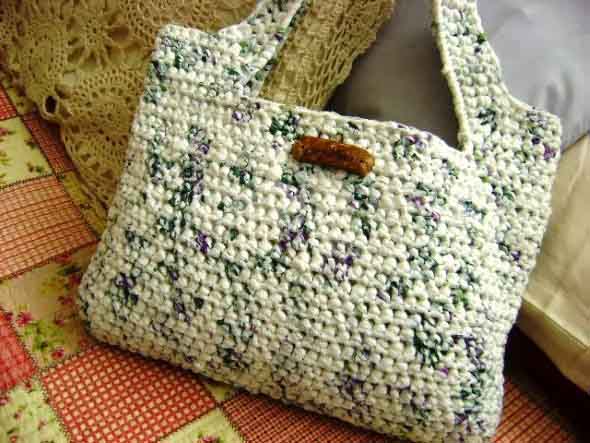 Técnicas básicas de tecelagem com tiras plásticas - inspiração 2