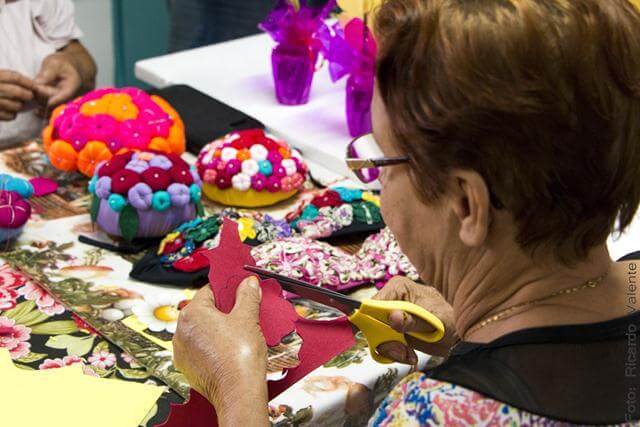 Reduzindo o Estresse com Pontos e Pinceladas - inspiração 1