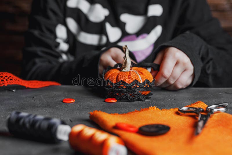 Iluminação Criativa para um Clima Sombrio - inspiração 1