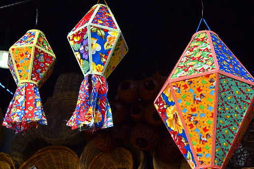 Chapéus de Palha Personalizados: Acessórios Divertidos para Todos - inspiração 1