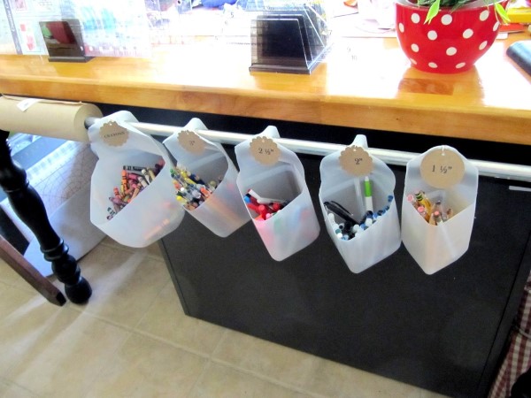 Móveis pequenos e funcionais com paletes desmontados - inspiração 2