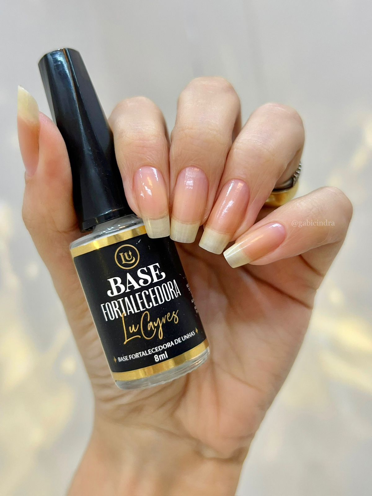 O Que Realmente Faz uma Base Fortalecer Suas Unhas? - inspiração 2