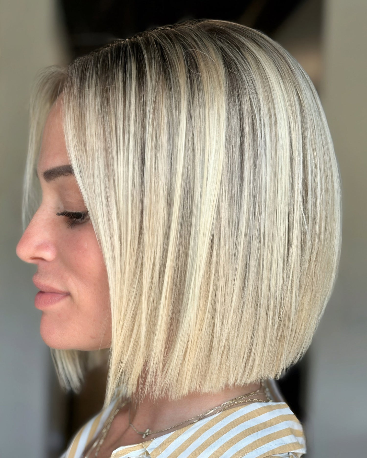 A Versatilidade do Blunt Cut: Do Clássico ao Moderno - inspiração 1