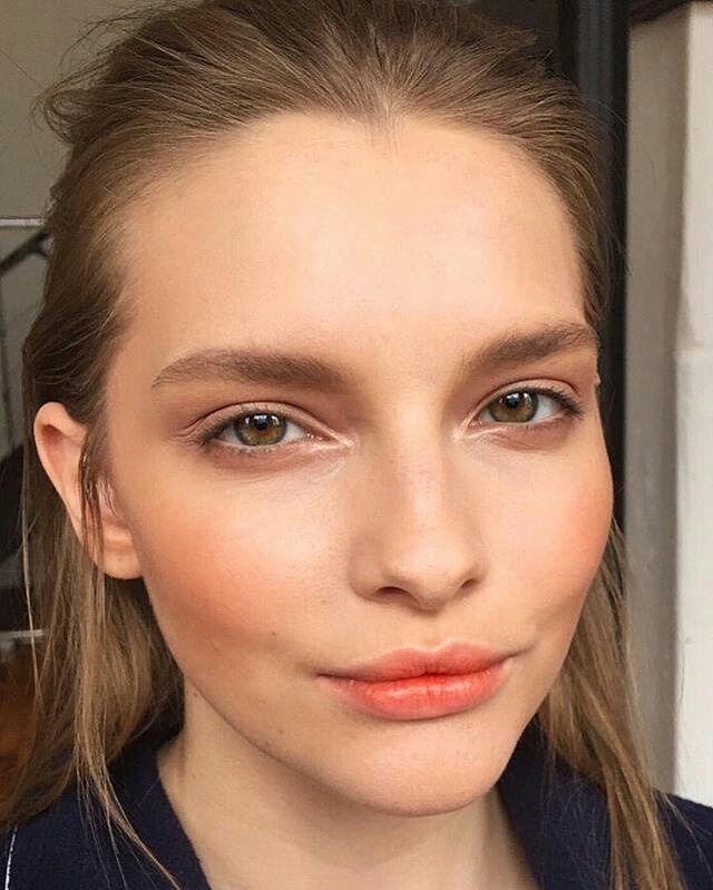 Rotina de Beleza: Onde o Blush Laranja se Encaixa - inspiração 1