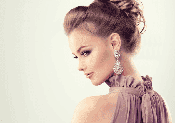 O Charme dos Brincos Grandes com Pedrarias e Cristais - inspiração 1