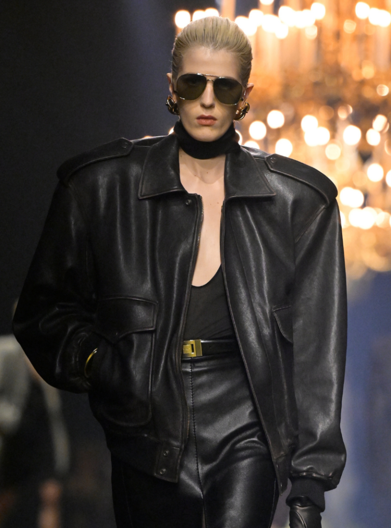 Brincos Grandes Assimétricos: O Toque de Ousadia - inspiração 1