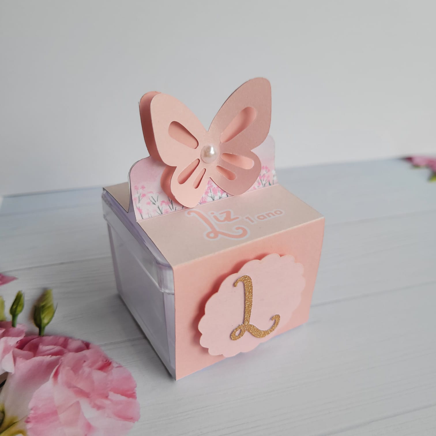 Floral e Aquarela: A Delicadeza que Transforma seu Espaço - inspiração 1