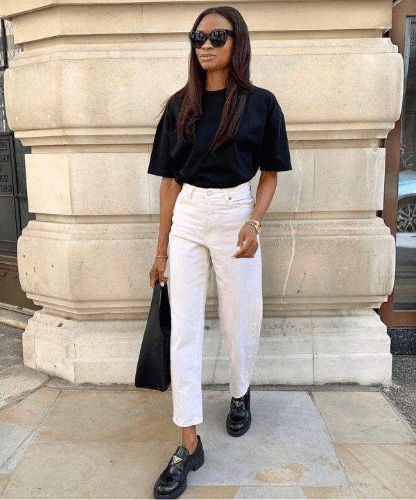 O Charme Despojado: Calça Branca no Estilo Casual Chic - inspiração 1