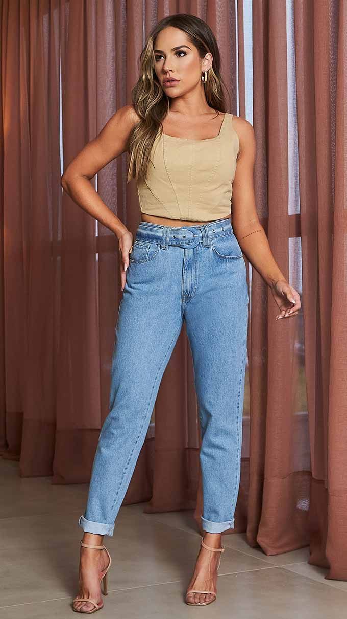 A Versatilidade da Calça Mom: Do Casual Chic ao Elegante - inspiração 2