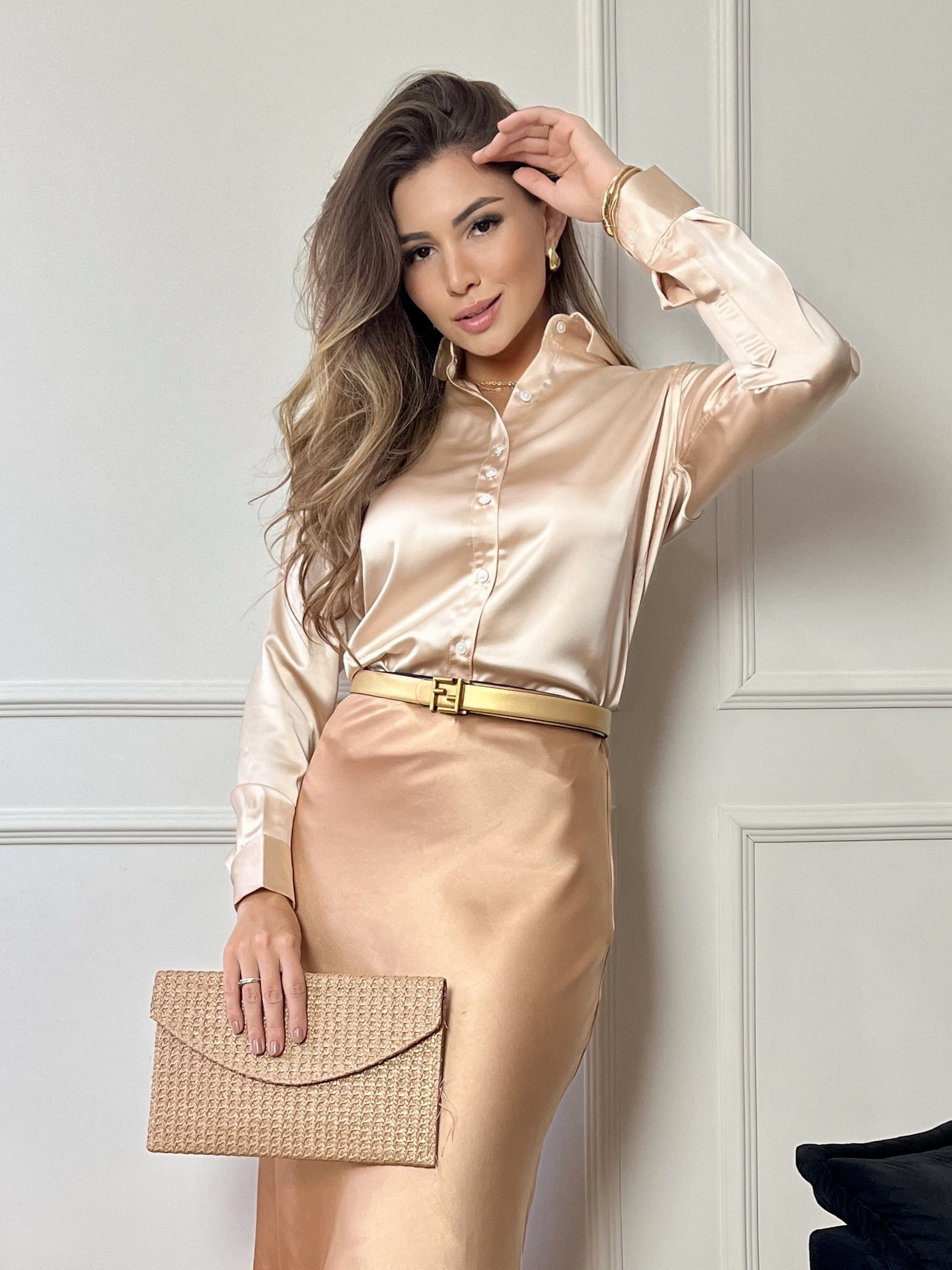 Elegância Noturna: Camisa de Cetim em Eventos Especiais - inspiração 2