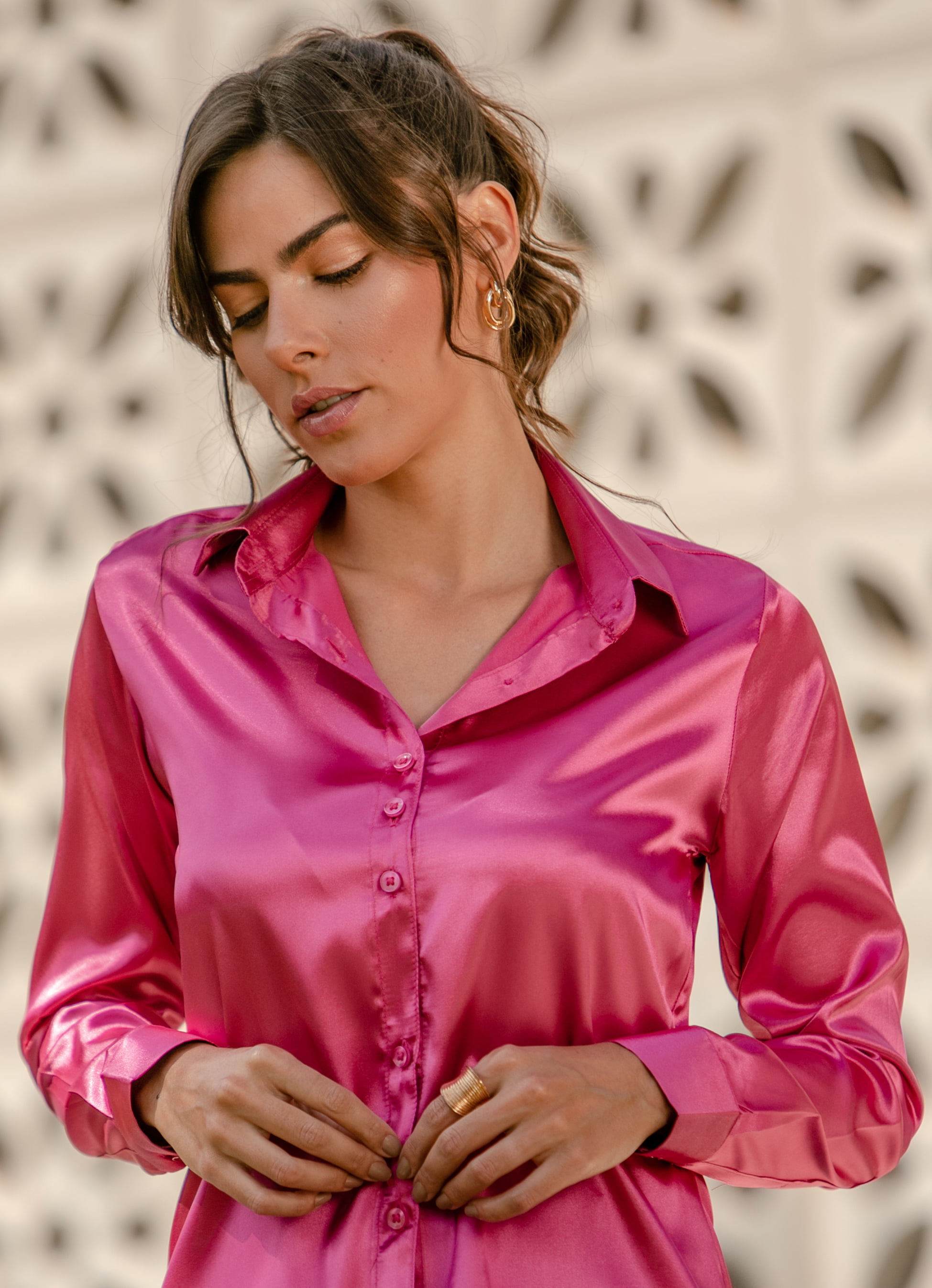 Monocromático Sofisticado: Aposte em um Look Total Cetim - inspiração 1