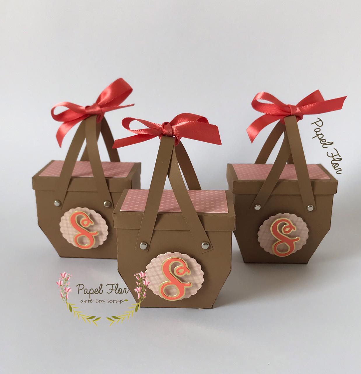 Personalização Única: Adesivos e Pinturas Criativas - inspiração 2