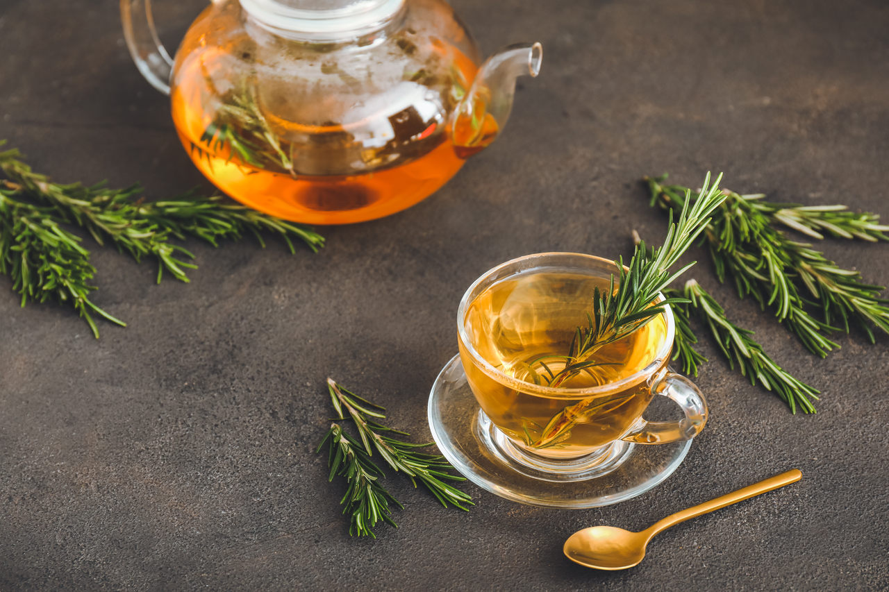 Chá de Alecrim e Gengibre: Um Impulso para a Imunidade - inspiração 1