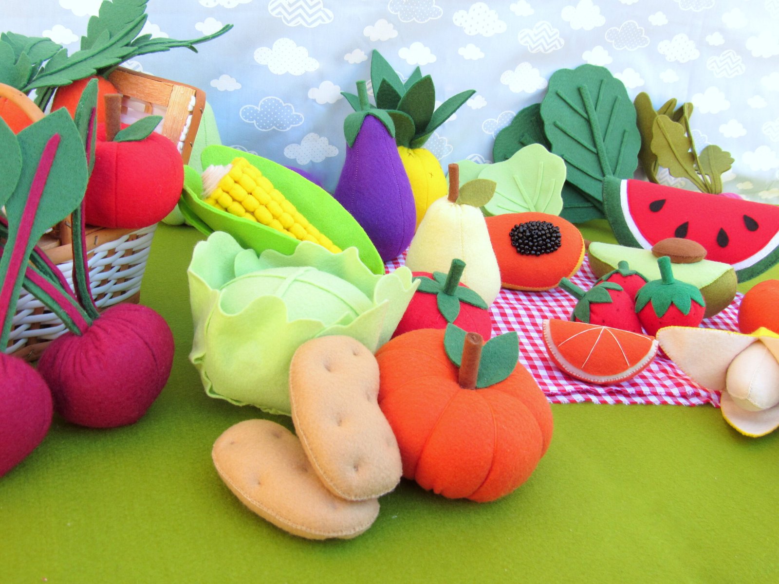 Técnicas de Costura para Detalhes Realistas - inspiração 1