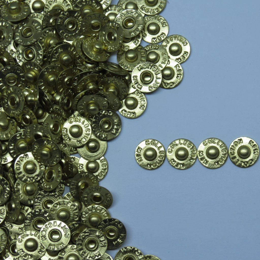 Ideias Criativas para Personalizar Seus Jeans - inspiração 1