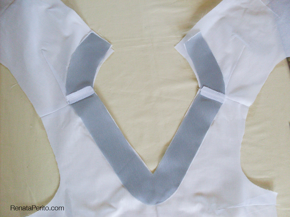 Montando o Decote V: As Primeiras Pontos Cruciais - inspiração 1