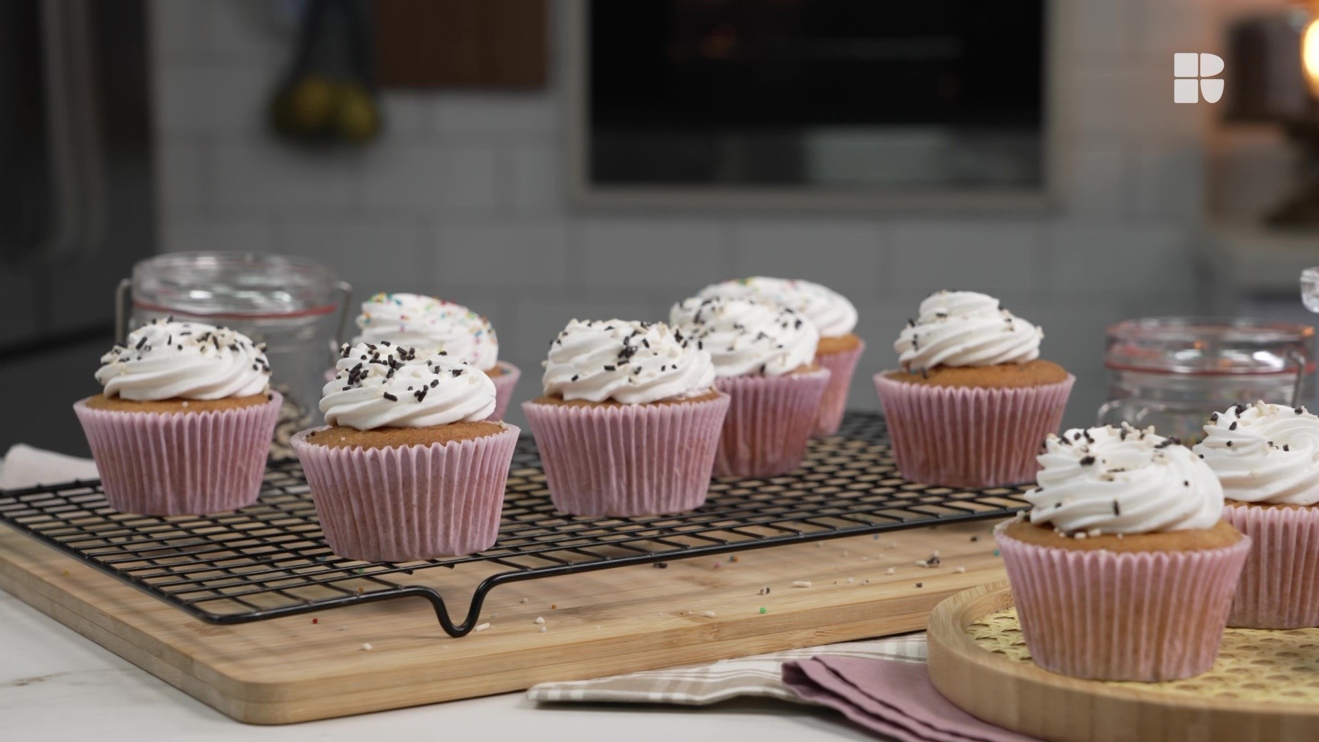 Montagem da Massa: Enchendo as Forminhas com Precisão - inspiração 2