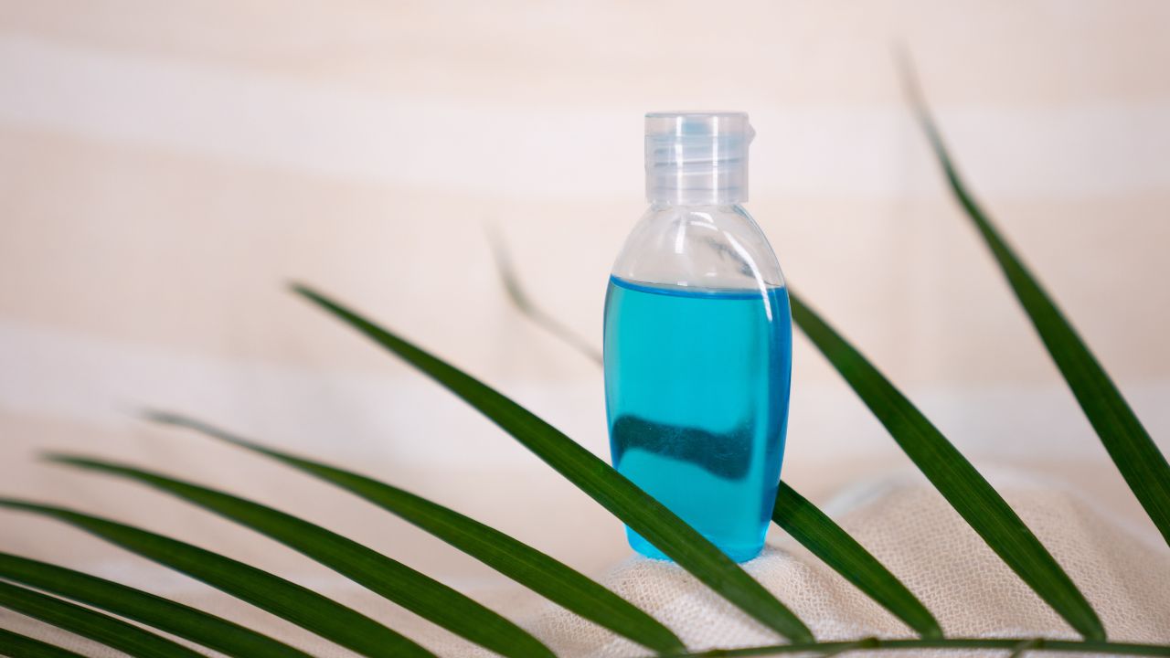 Água Oxigenada: Um Aliado Surpreendente na Higiene Bucal - inspiração 2