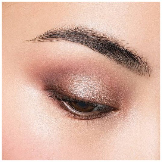 O Toque Final: Delineado e Máscara para Potencializar o Olhar - inspiração 1