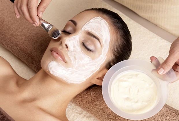 Máscara de Morango e Argila Branca: Um Toque de Frescor e Limpeza - inspiração 2