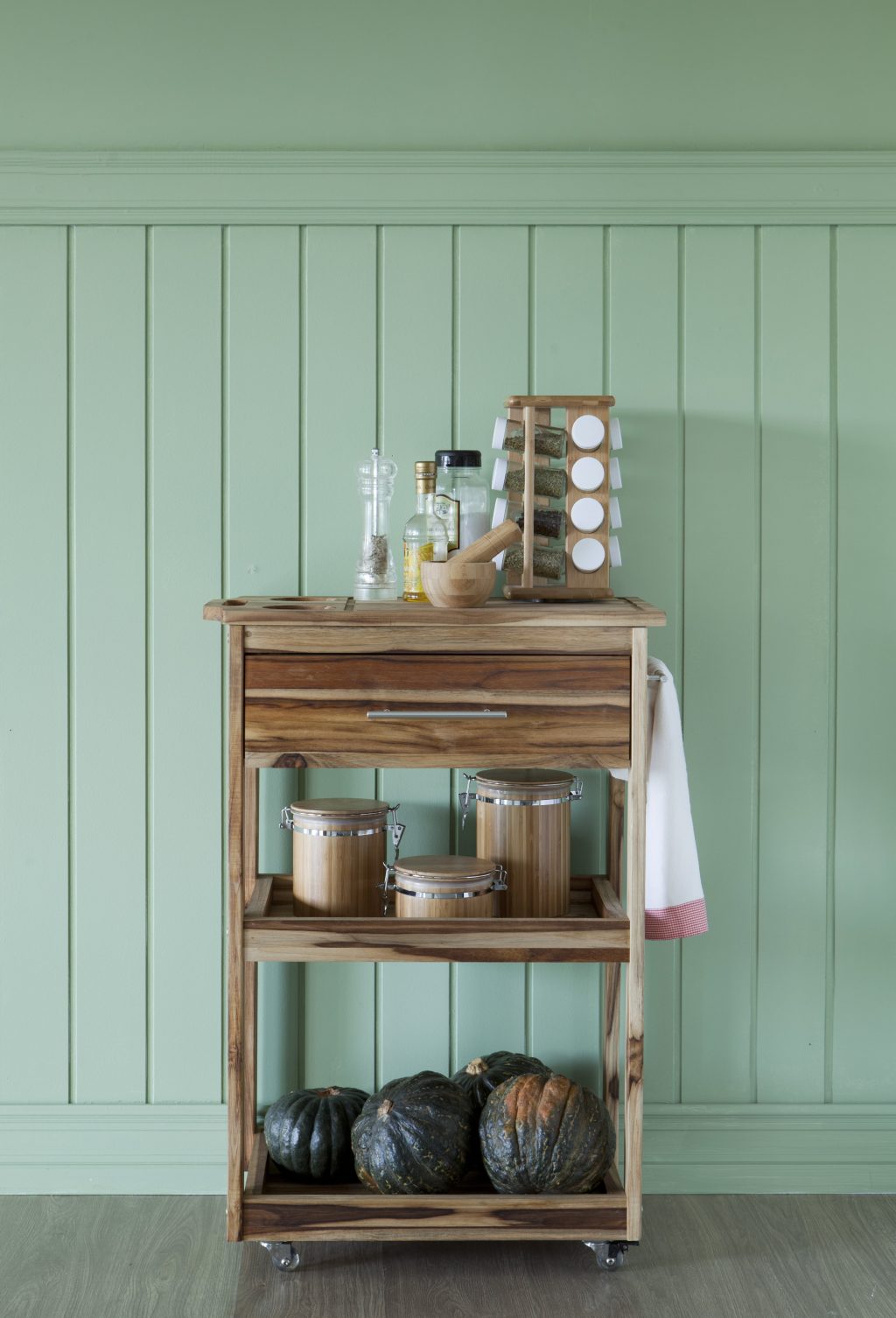 O Toque de Cor e Estilo: Opções de Pintura e Verniz - inspiração 1