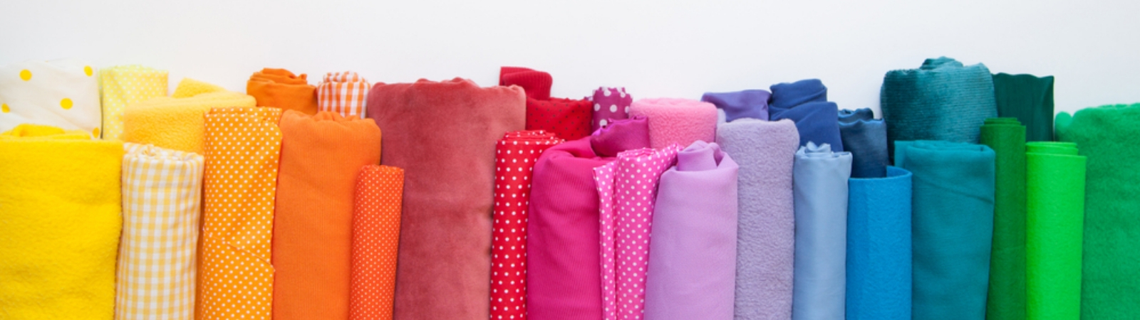 Gavetas e Caixas: Organização por Cor, Estampa ou Projeto - inspiração 1