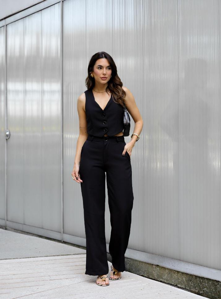 Conjuntos de Alfaiataria: Elegância Profissional que Transcende o Trabalho - inspiração 1