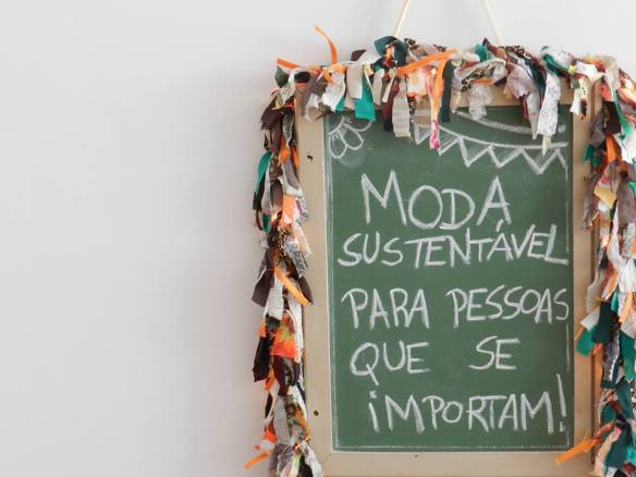 Reparo e customização: Dando nova vida às suas roupas - inspiração 1