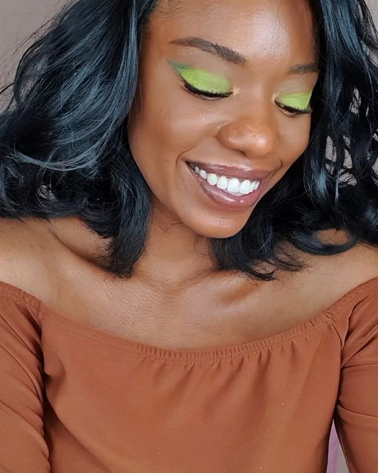 A Magia do Lilás e Violeta: Do Romântico ao Moderno - inspiração 1