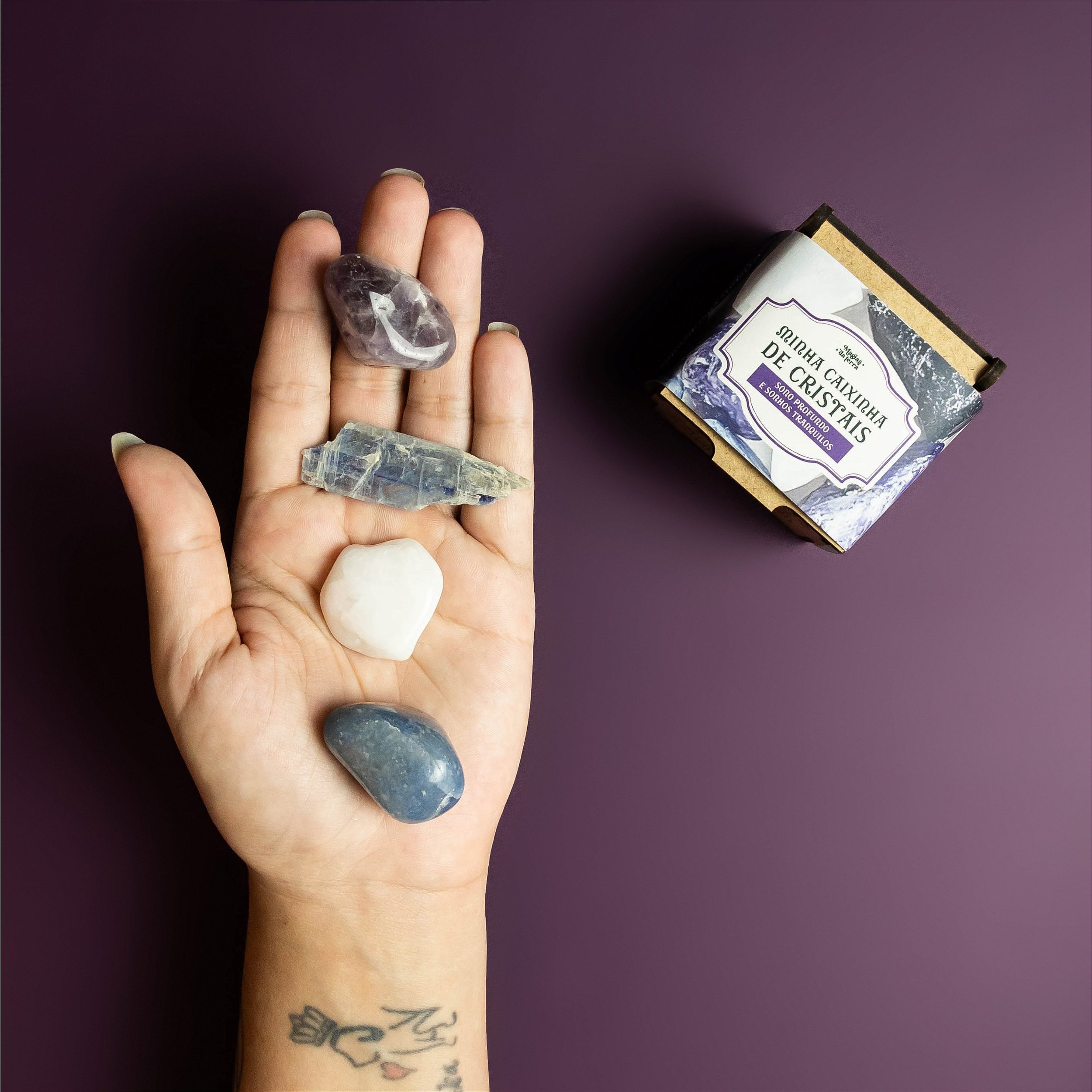 Lepidolita: Equilibrando Emoções para um Descanso Profundo - inspiração 2