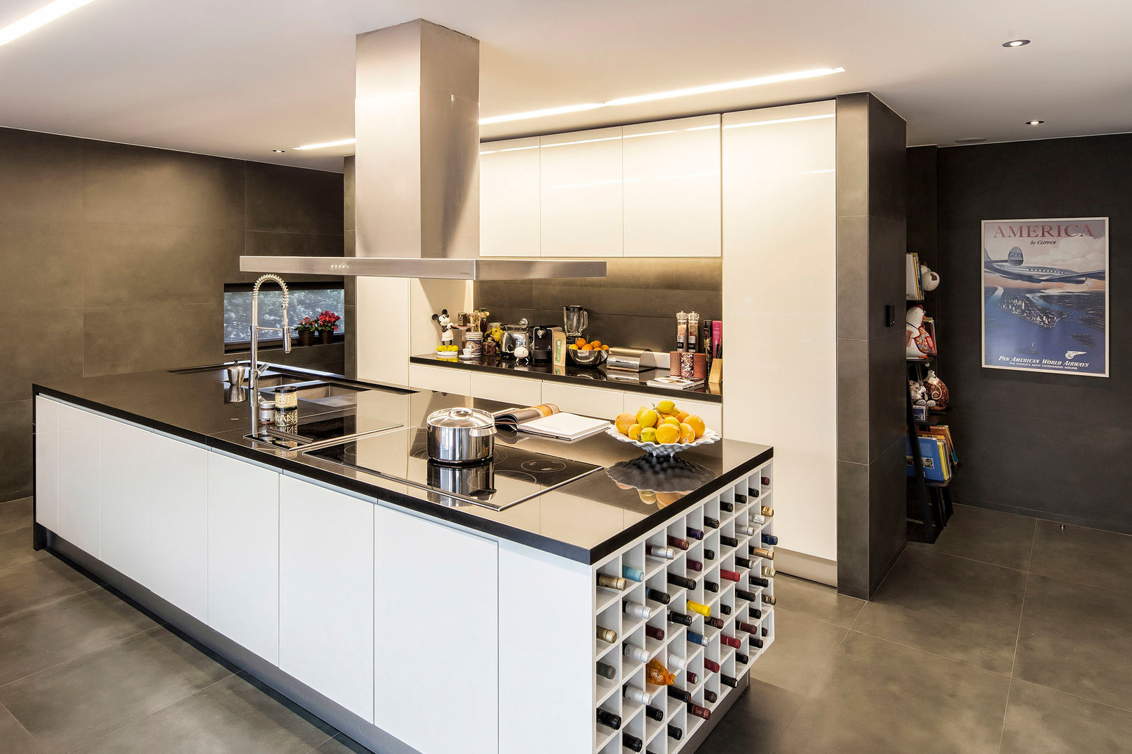 Detalhes de Design: Gavetas, Portas e Ferragens Especiais - inspiração 2