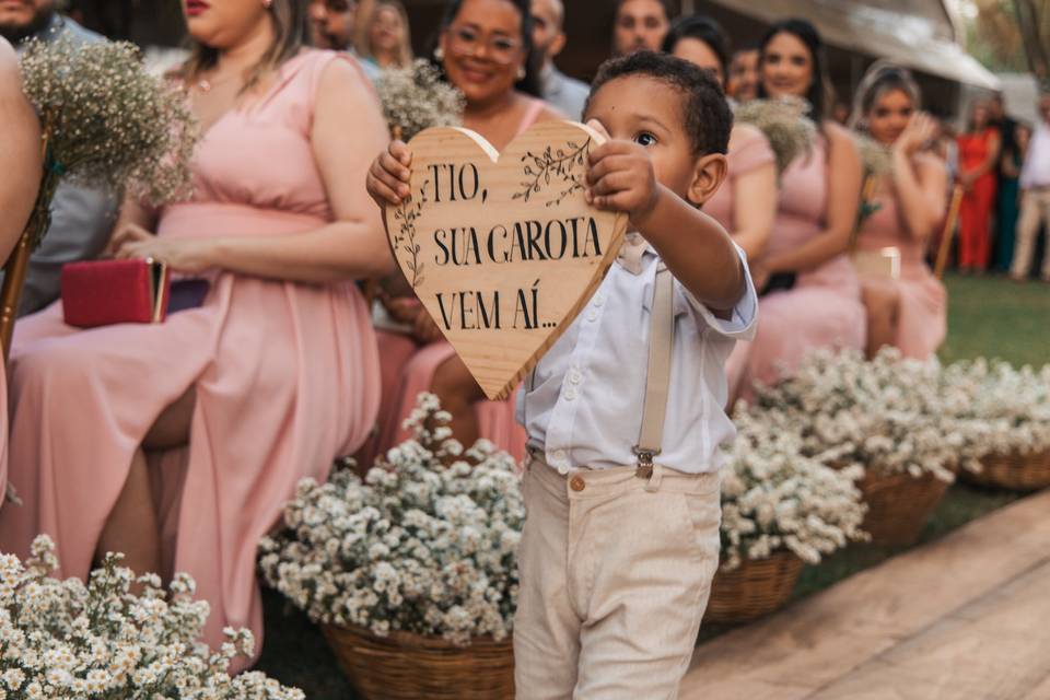 Opções de Vestidos para Damas: Do Clássico ao Moderno - inspiração 1