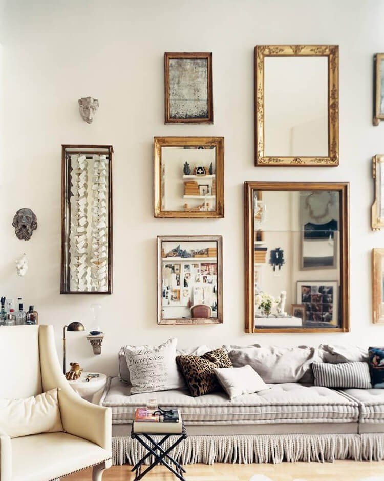 Espelhos Ovais: Delicadeza e Um Toque de Sofisticação Inesperada - inspiração 1