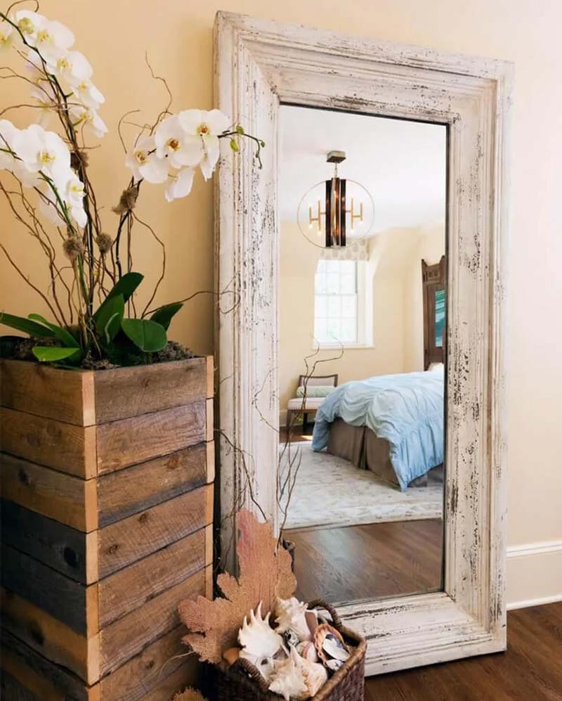 Espelhos Ovais: Delicadeza e Um Toque de Sofisticação Inesperada - inspiração 2