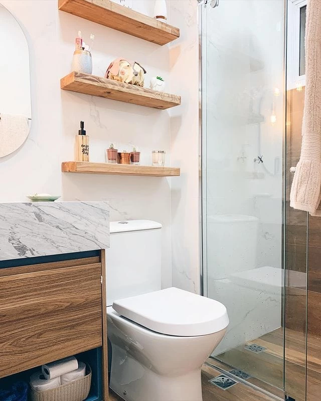 Espaço Gourmet: Prateleiras Abertas para Objetos de Decoração - inspiração 1