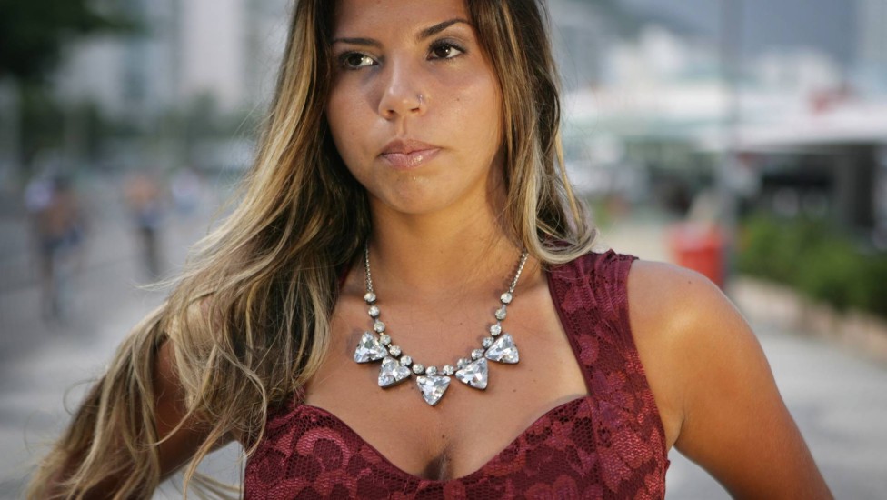 Decote Halter: Modernidade e Sustentação - inspiração 2