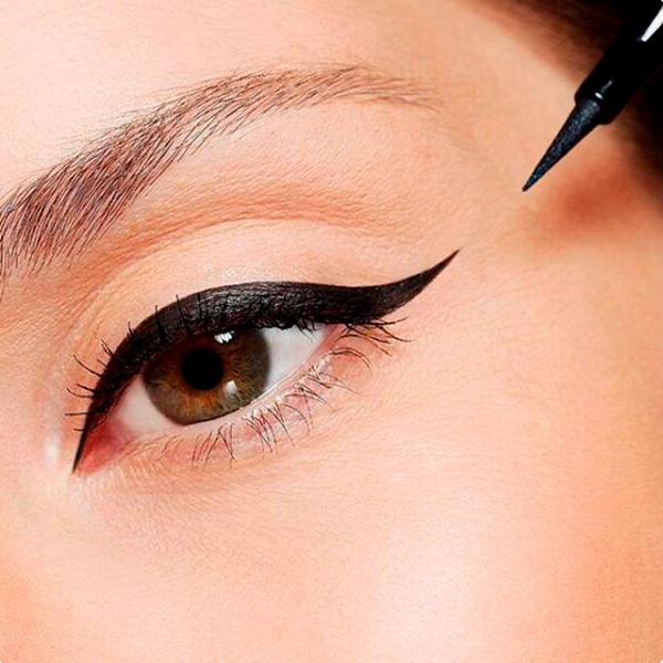 Preparando a Pele para um Delineado Duradouro - inspiração 1