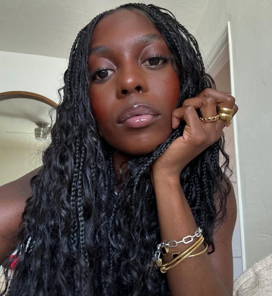 Olhos que Não Derretem: Sombras e Delineados à Prova d’Água - inspiração 1