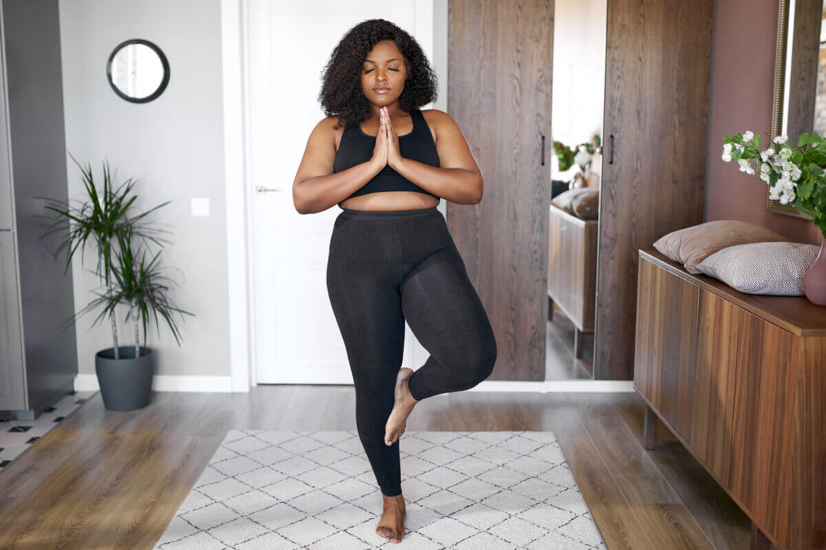 Desperte a Conexão: A Postura da Montanha para Firmeza e Presença - inspiração 1