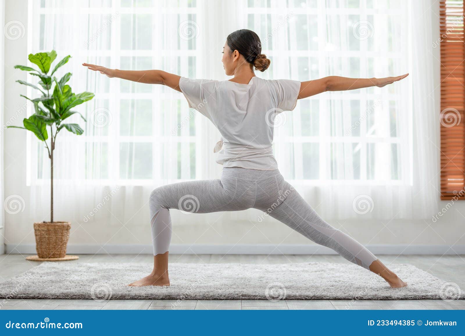 Acalme a Mente: A Postura da Árvore para Equilíbrio Emocional - inspiração 2