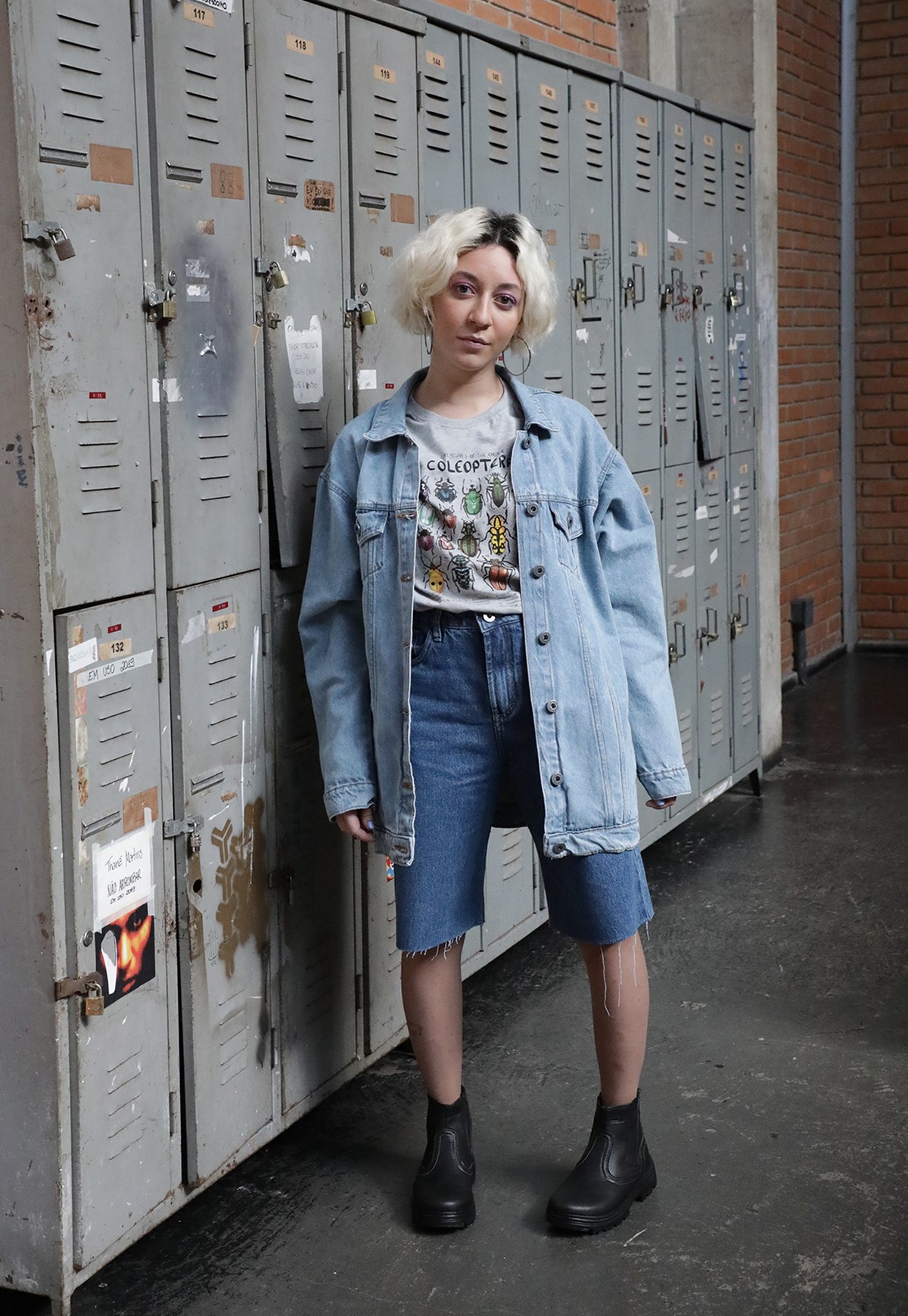 Jaqueta Jeans Oversized: A Peça Chave do Momento - inspiração 2