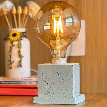 O Poder dos Detalhes: Personalizando sua luminária de cimento com cores e texturas - inspiração 2