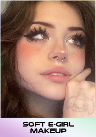 A Base Perfeita: Preparação da Pele para o Look E-Girl - inspiração 2