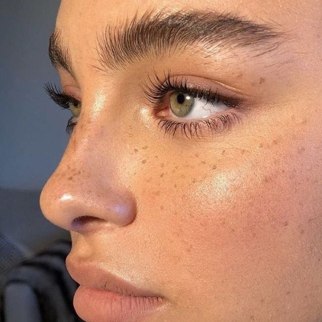 Contorno e Iluminação: Definindo o Rosto com Sutileza - inspiração 1